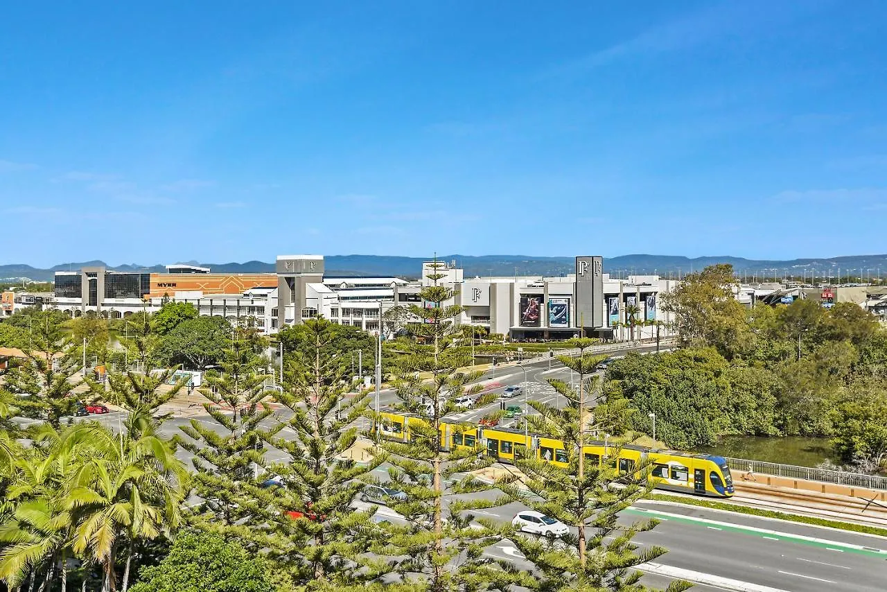 Broadbeach Travel Inn Apartments Gold Coast 3*,